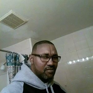 Meet your Posher, Carl